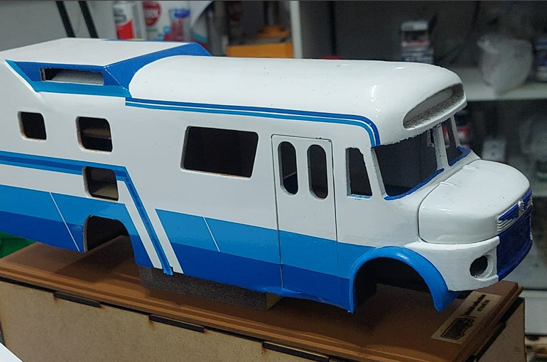Prototipado y ajustes — Motorhome 1:24